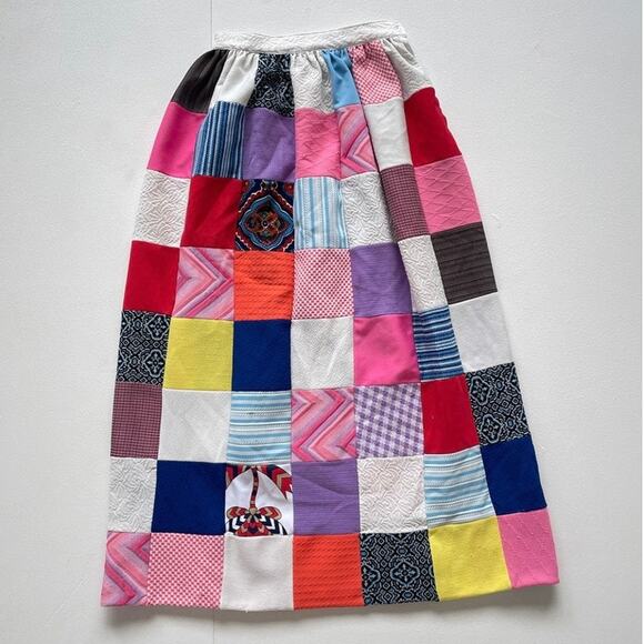 Vintage 1970's Checkered Quilted Patchwork Maxi Skirt Sz 27"w Polyester Cottage - Picture 1 of 9